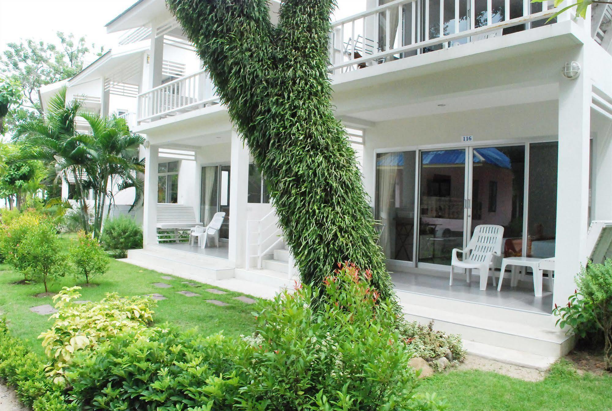 Amity Beach Resort Maret Eksteriør billede