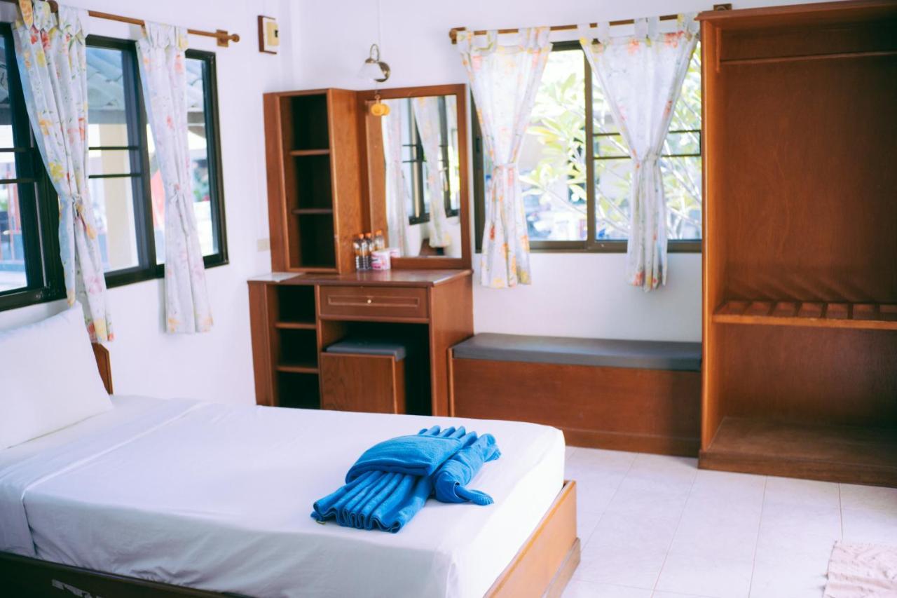 Amity Beach Resort Maret Eksteriør billede